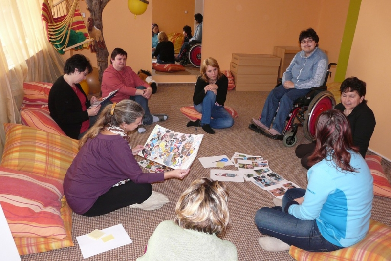ISS podporuje charitativní organizace ve Vsetíně